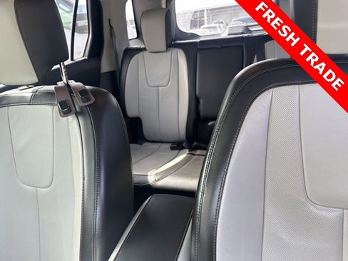 Used 2015 GMC Terrain SLT w/ Open Road Package image 8