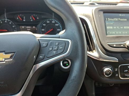 Used 2018 Chevrolet Equinox LT FWD image 22