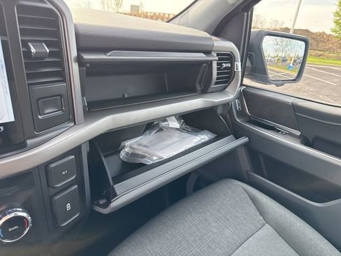 Used 2024 Ford F150 XLT image 25