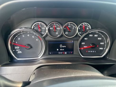 Used 2022 Chevrolet Silverado 1500 LT AWD/4WD image 12
