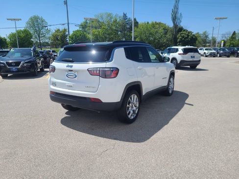 Used 2025 Jeep Compass Limited AWD/4WD image 6