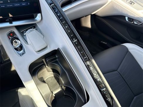 Certified 2024 Chevrolet Corvette RWD Convertible 3LT w/ Z51 Performance Package image 19