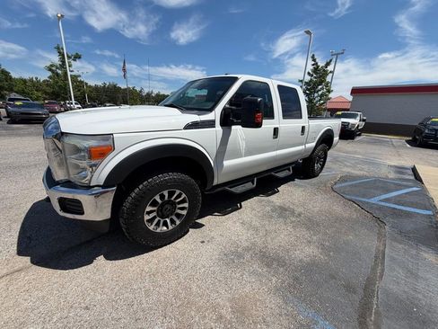 Used 2014 Ford F350 XLT AWD/4WD image 3