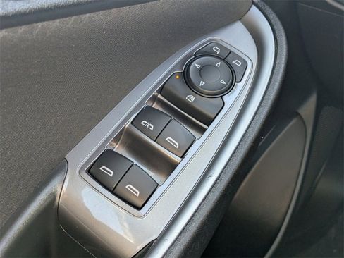 Used 2024 Chevrolet Malibu LT image 27