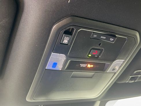 Used 2025 Toyota Tundra SR5 w/ SR5 Convenience Package AWD/4WD image 22