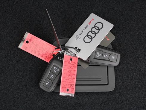 Certified 2025 Audi Q5 Premium Plus w/ Premium Plus AWD/4WD image 33