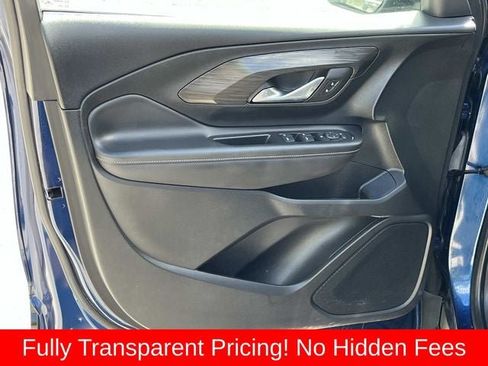 Used 2022 GMC Terrain SLE w/ Driver Convenience Package AWD/4WD image 24