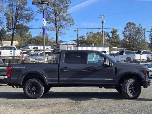 Certified 2021 Ford F350 Lariat image 3