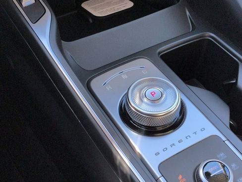 New 2026 Kia Sorento EX image 16