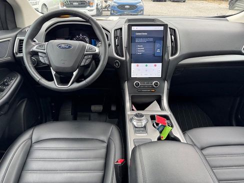 Used 2024 Ford Edge SEL w/ Convenience Package image 15