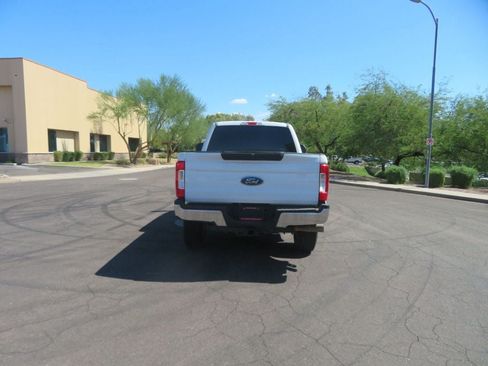 Used 2019 Ford F250 XLT AWD/4WD image 12
