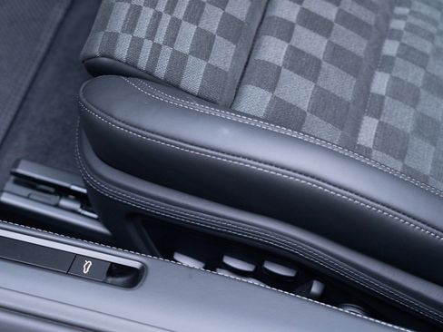 Certified 2026 Porsche 911 GTS image 16