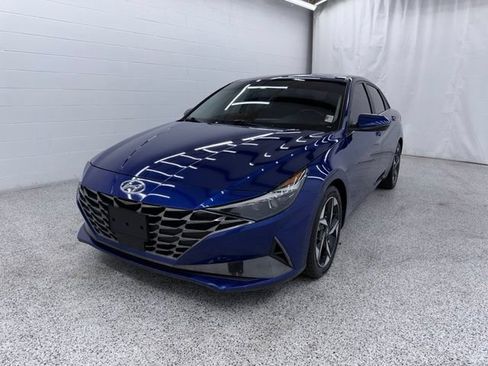 Used 2021 Hyundai Elantra Limited FWD image 5