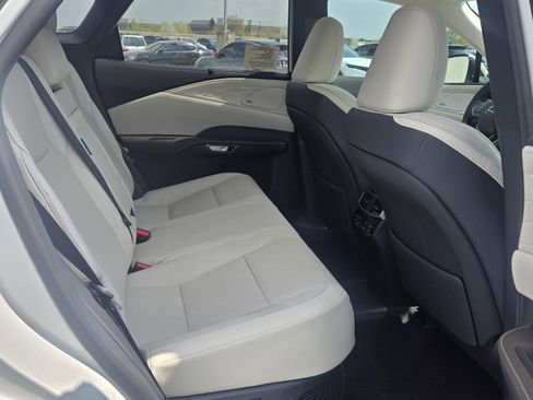 New 2026 Lexus RX 450h AWD image 8