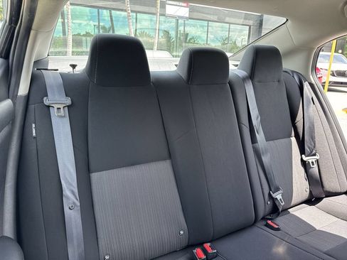 Used 2023 Nissan Sentra SV FWD image 46