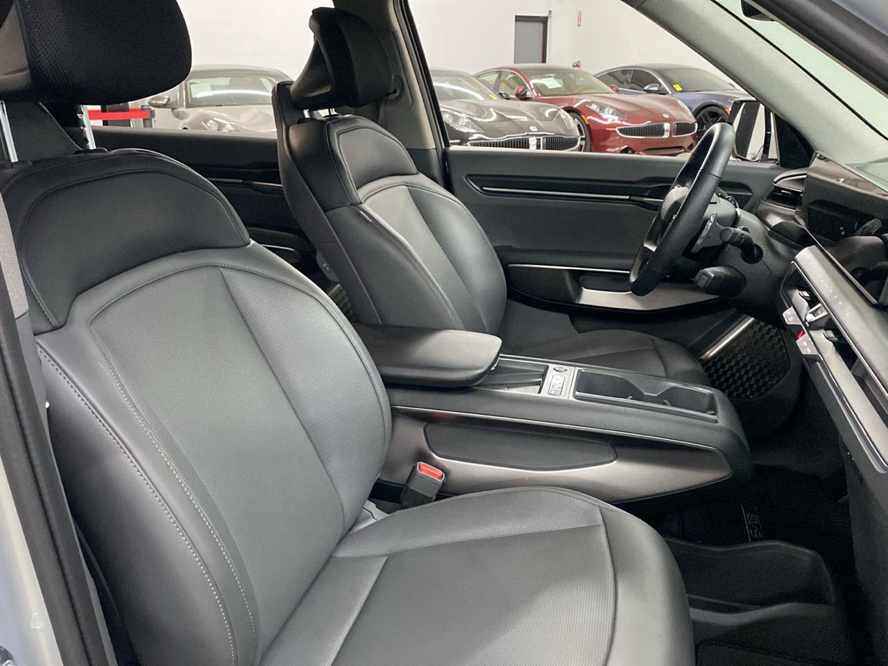 Used 2026 Kia EV9 Light RWD image 14