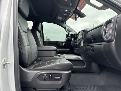 Used 2020 Chevrolet Silverado 2500 LTZ w/ LTZ Premium Package image 29