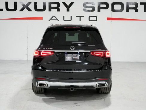 Used 2021 Mercedes-Benz GLS 580 GLS 580 image 4