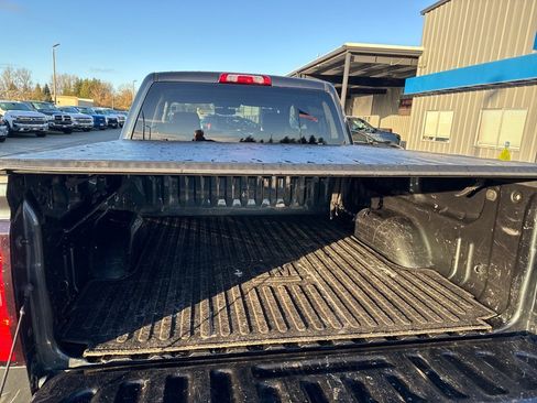 Used 2017 Chevrolet Silverado 1500 LT w/ All Star Edition AWD/4WD image 5