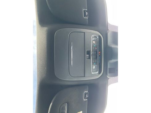 Used 2021 Ford F150 Lariat w/ Equipment Group 502A High image 28