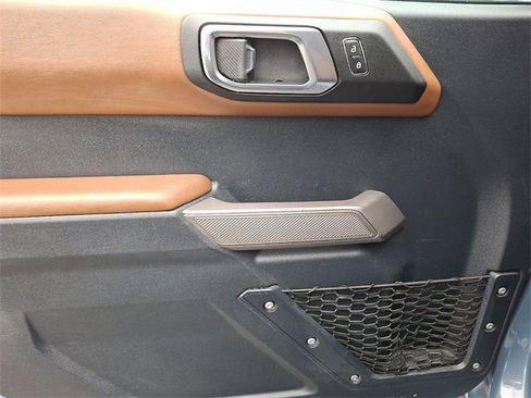 Used 2023 Ford Bronco Outer Banks image 15