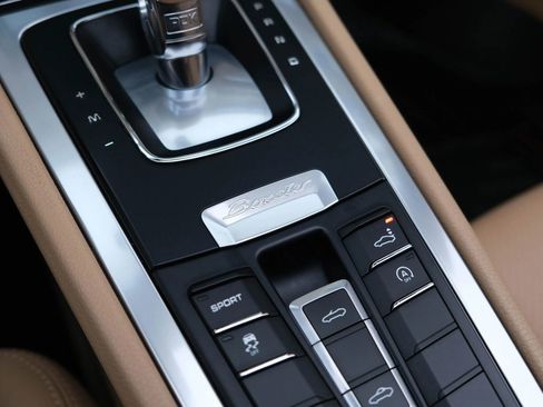 Used 2016 Porsche Boxster image 40