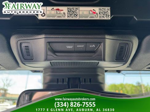 Used 2024 Jeep Wrangler Unlimited Rubicon w/ Capability Package image 25