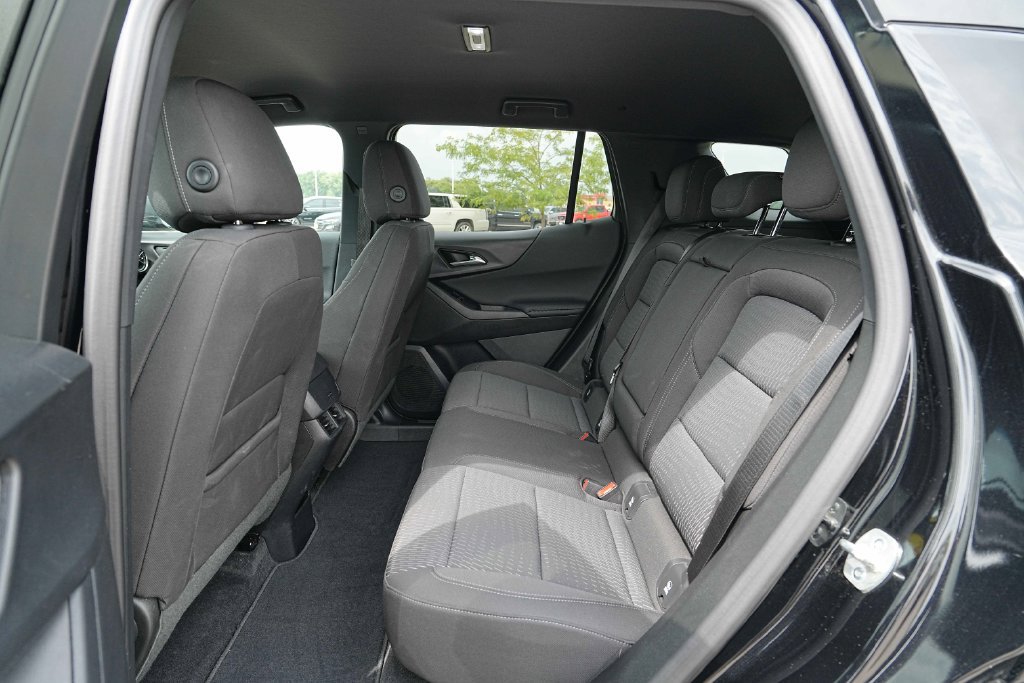 Used 2026 Chevrolet Equinox LT AWD/4WD image 20