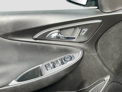 Used 2025 Chevrolet Malibu LS image 18