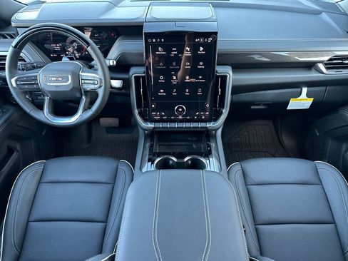New 2026 GMC Yukon Elevation AWD/4WD image 12