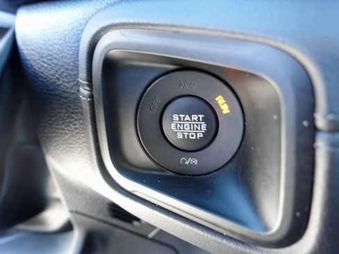 Used 2024 Jeep Wrangler Unlimited Rubicon image 19