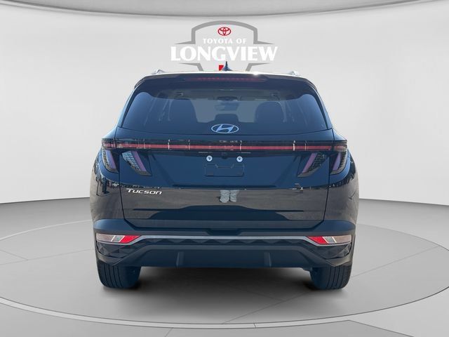 Used 2023 Hyundai Tucson SEL w/ Convenience Package FWD image 4