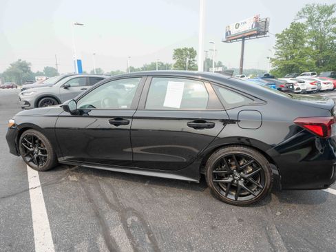 Certified 2025 Honda Civic Sport image 4