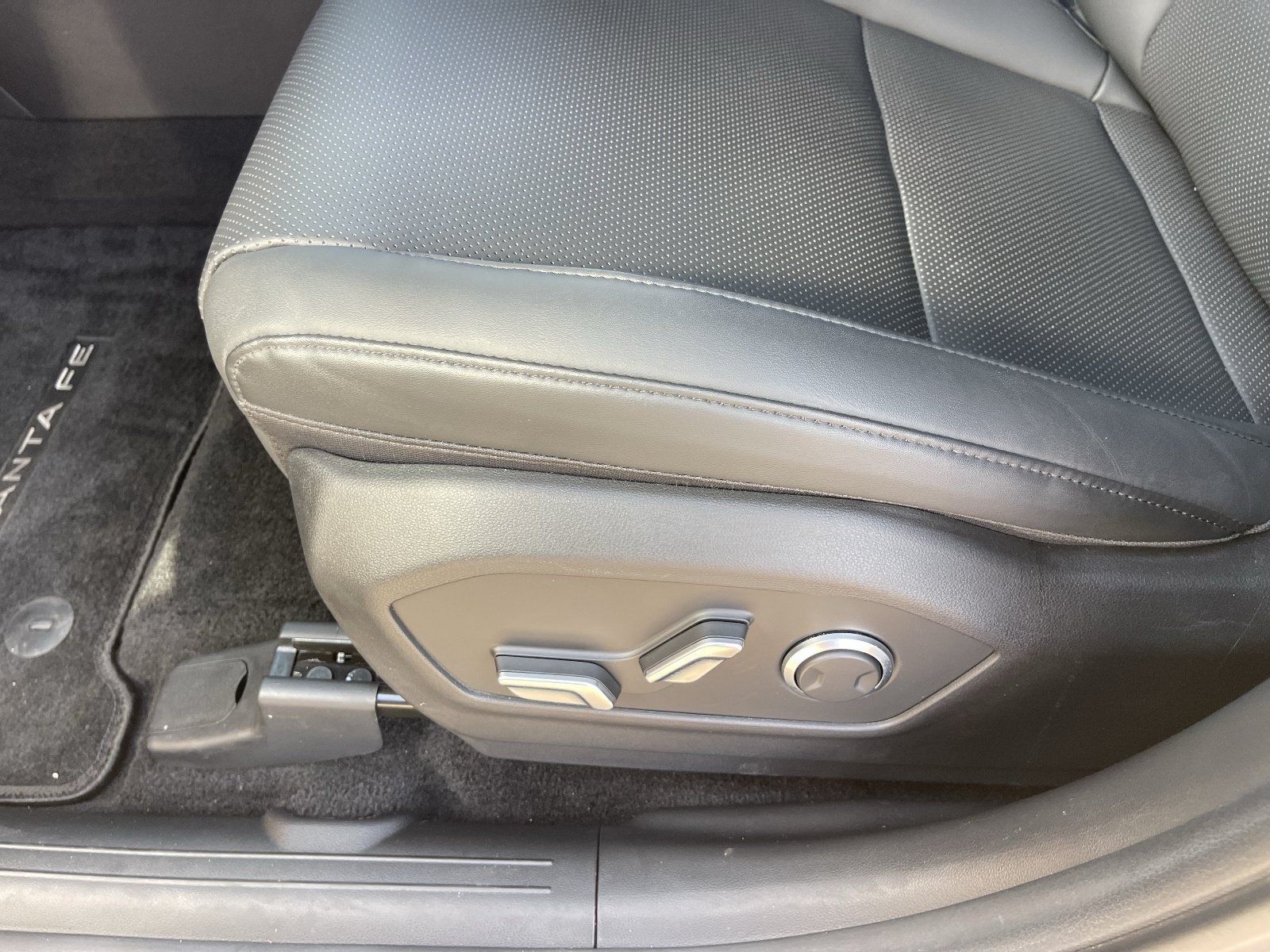 Used 2025 Hyundai Santa Fe XRT AWD/4WD image 22