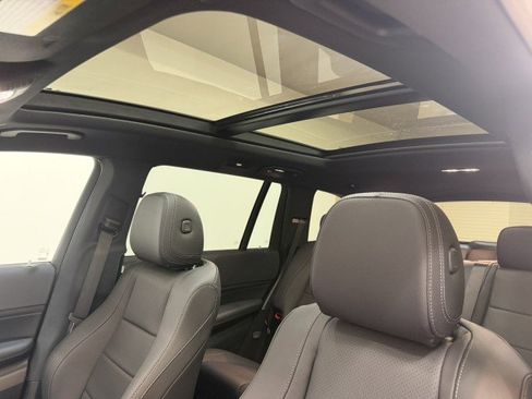 Certified 2025 Mercedes-Benz GLS 450 4MATIC image 14