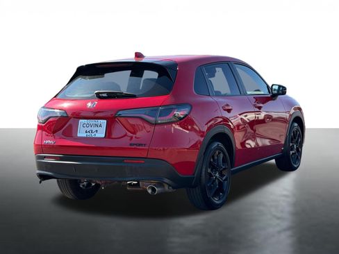 Used 2025 Honda HR-V Sport image 8