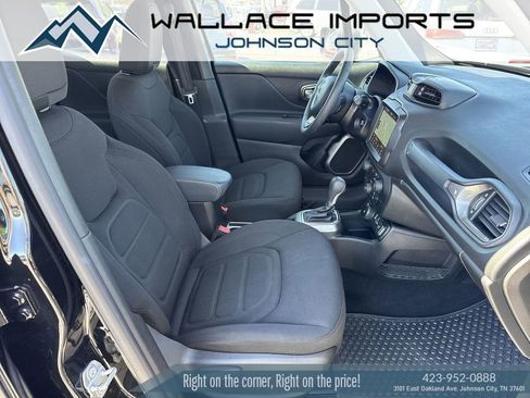 Used 2022 Jeep Renegade Latitude AWD/4WD image 39