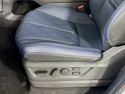 New 2026 INFINITI QX80 4WD image 25