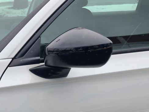 Used 2025 Honda Civic Sport image 4