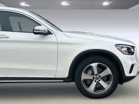 Used 2023 Mercedes-Benz GLC 300 4MATIC Coupe image 36