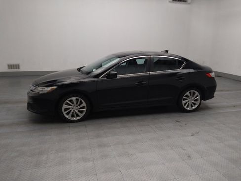 Used 2017 Acura ILX image 2