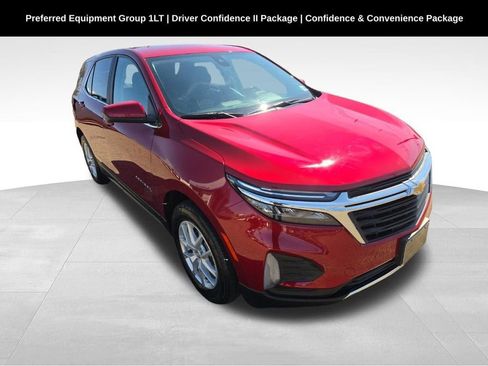 Used 2023 Chevrolet Equinox LT image 1