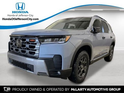 New 2026 Honda Pilot TrailSport image 1