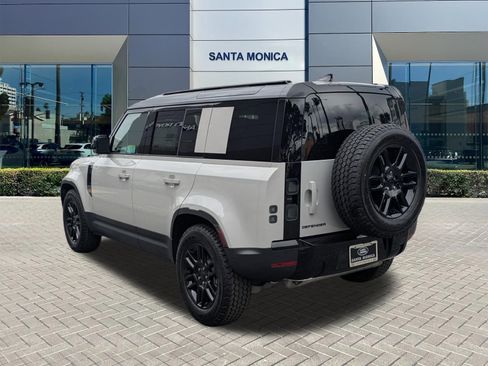 New 2026 Land Rover Defender 110 S image 7