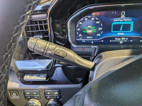 Used 2024 Chevrolet Silverado 2500 High Country w/ High Country Premium Package image 11