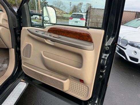 Used 2000 Ford F350 4x4 Crew Cab DRW Super Duty image 16
