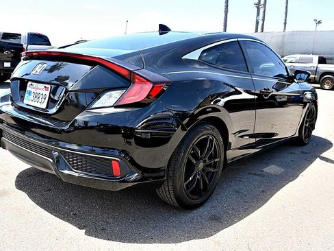 Used 2019 Honda Civic EX image 7