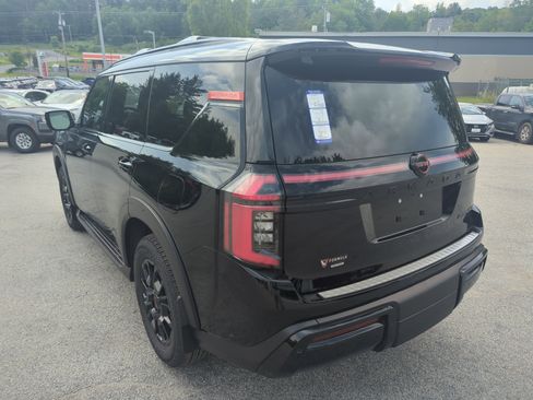 New 2025 Nissan Armada PRO-4X w/ Pro-4X Premium Package image 5