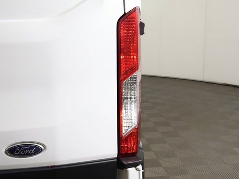 Used 2021 Ford Transit 150 Low Roof RWD image 13