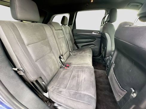 Used 2016 Jeep Grand Cherokee Laredo w/ Quick Order Package 23E image 24